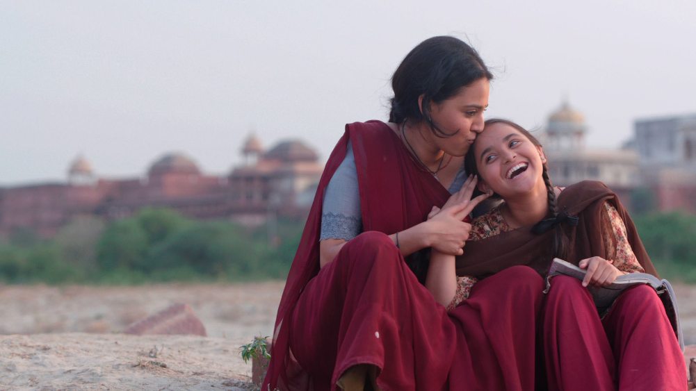Nil Battey Sannata (2016)