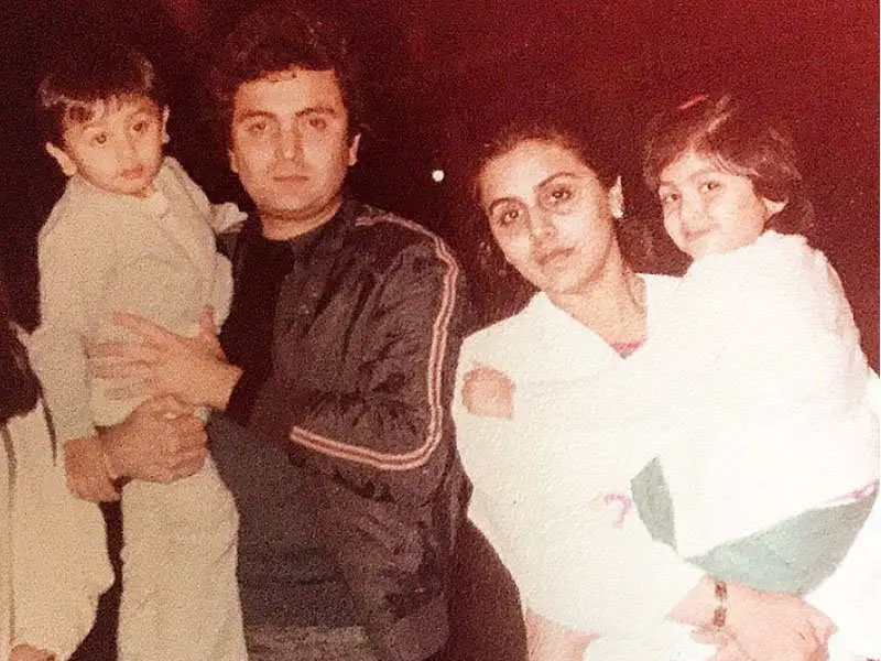 Rishi Kapoor With family